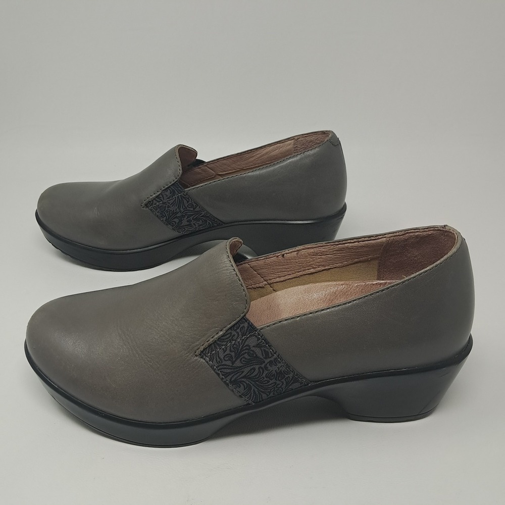 Dansko Jessica Grey Nappa Leather Clog Size 37 EU (6.5-7 US) Floral Detail